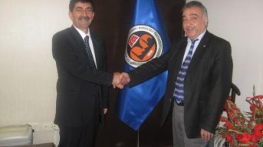 T&uuml;rk Basın Birliğinden Vakıflar B&ouml;lge M&uuml;d&uuml;rl&uuml;ğ&uuml;ne Ziyaret