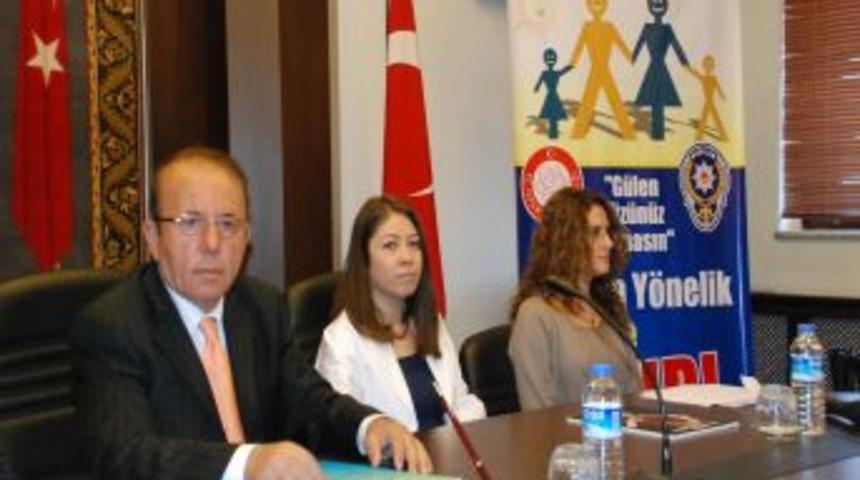 Isparta'da 'g&uuml;len Y&uuml;zler Projesi'