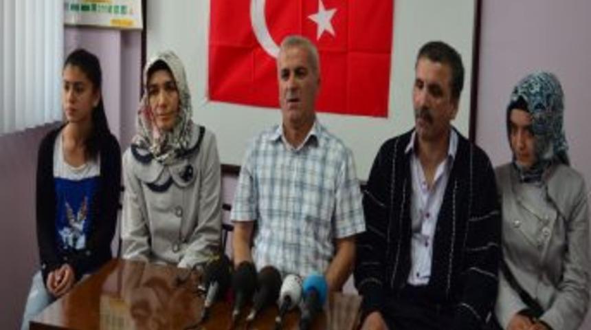 Engelli Eşi Yılın Annesi Se&ccedil;ildi