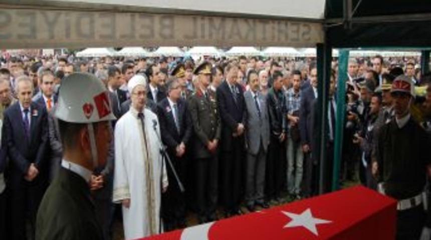 Şehit olduğu g&uuml;n eşine 'Ben iyiyim' diye mesaj atmış