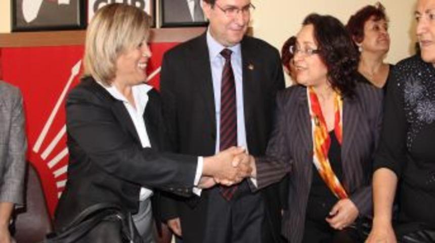 Chp'li Kadınların Kota Sıkıntısı