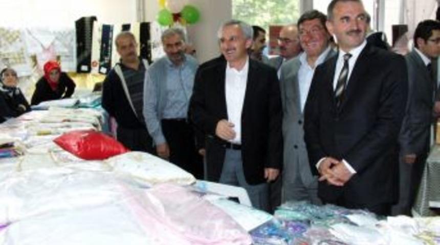 GEMSİAD'dan fakir &ouml;ğrenciler yararına kermes
