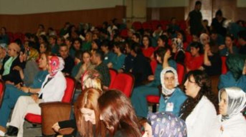 Van'da Hemşireler G&uuml;n&uuml; Etkinliği