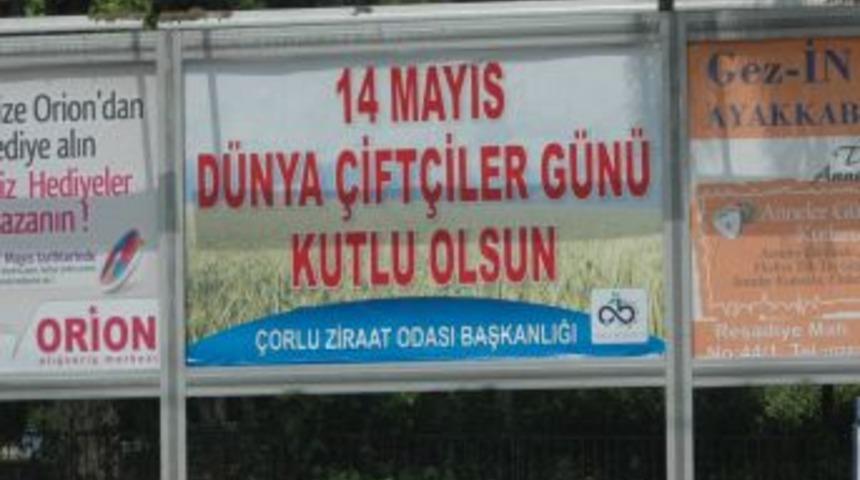 Ziraat Odasından &Ccedil;ift&ccedil;iler G&uuml;n&uuml;ne Billboardlı Davet