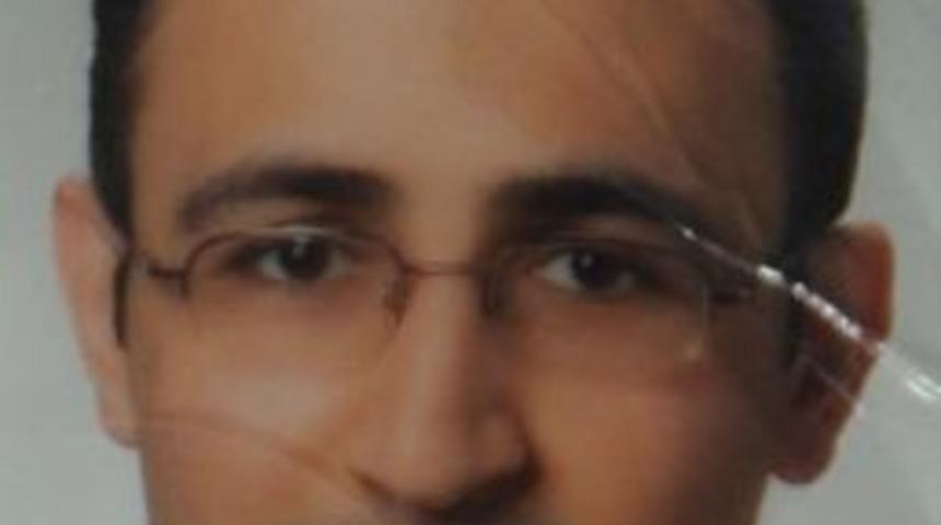 İzmir'de otomobilin &ccedil;arptığı yaya &ouml;ld&uuml;