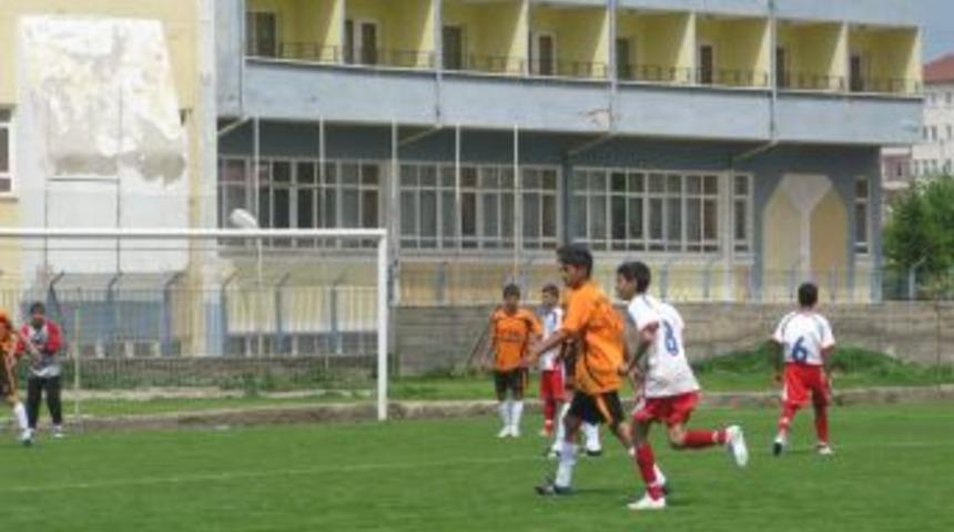 U-14 T&uuml;rkiye Şampiyonası Başladı