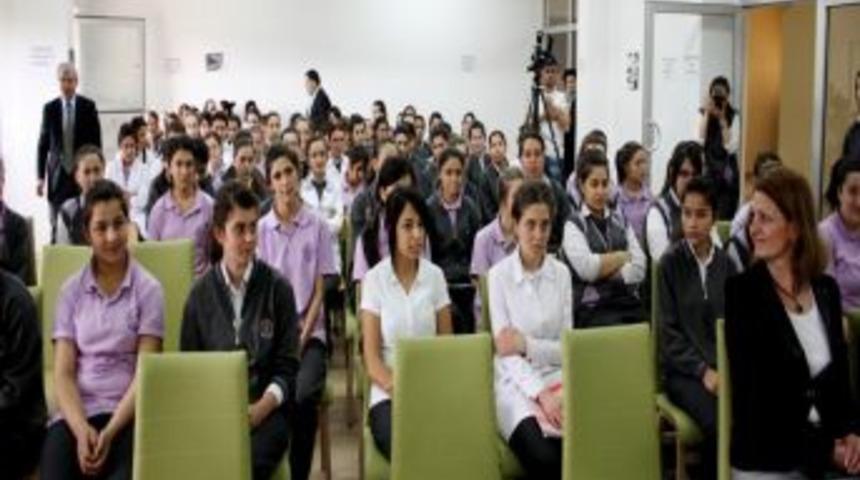 D&uuml;zce Belediye Başkanı İsmail Bayram, 17 Okulda S&ouml;yleşi Yaptı