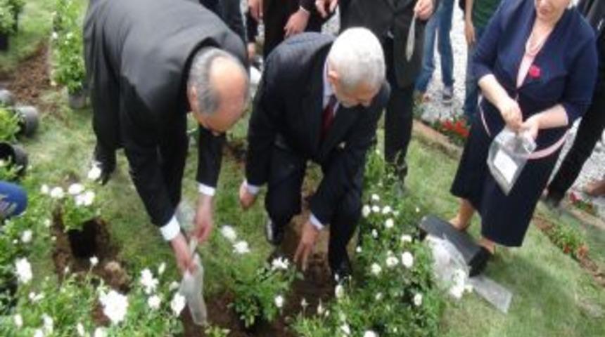 Bitlis Eren &Uuml;niversitesi'nde Sevgi Bah&ccedil;esi