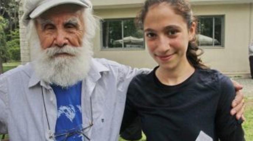 İstiklal Marşı Ve Gen&ccedil;liğe Hitabe'nin Kalemi İzmir'de