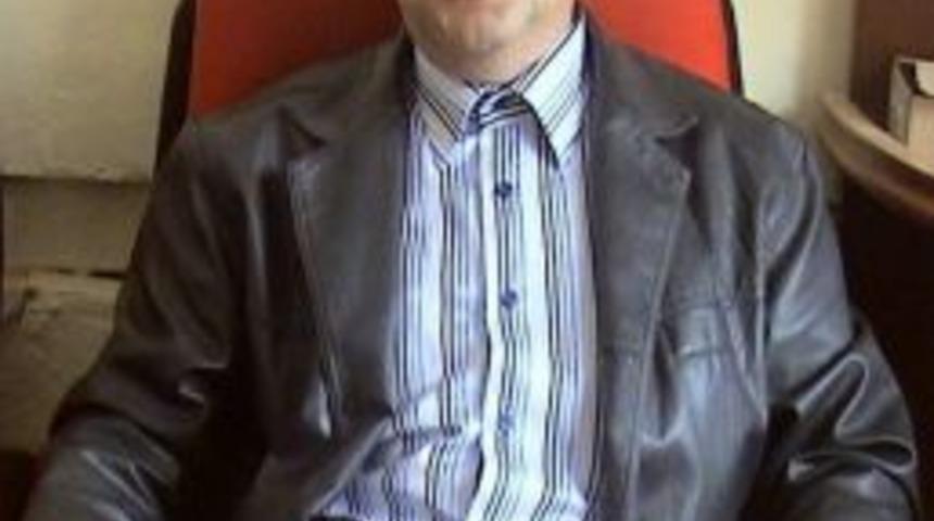 Boz&uuml;y&uuml;k &Ouml;z&uuml;rl&uuml; Ve Engelliler Dayanışma Derneği Başkanı Enver G&uuml;&ccedil;yeter: