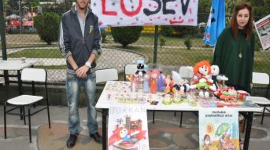 L&ouml;semili &Ccedil;ocuklara Katkı Sağladılar