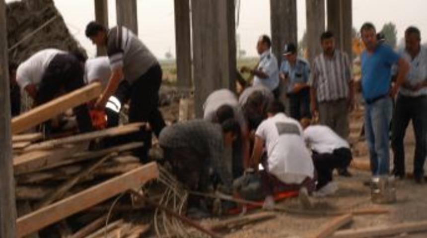 Otogar İnşaatı &Ccedil;&ouml;kt&uuml;, 10 İş&ccedil;i G&ouml;&ccedil;&uuml;k Altında Kaldı