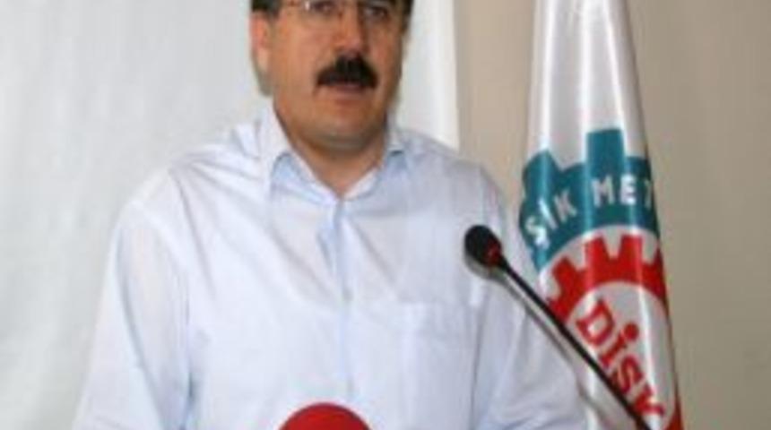 DİSK: Yeni anayasa &ccedil;alışmalarını engelleyici her t&uuml;rl&uuml; tutum i&ccedil;erisinde olacağız