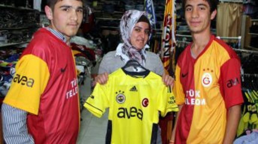 Fenerbah&ccedil;e-Galatasaray Derbisine Doğru