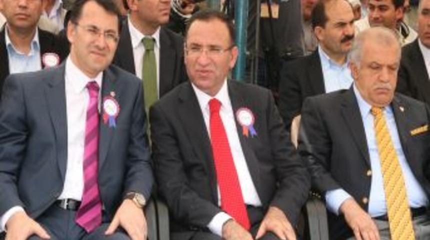 Başbakan Yardımcısı Bekir Bozdağ: