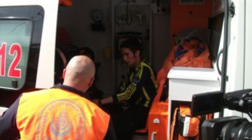 Şekip Mosturoğlu'nun oğlu taraftar kavgasında bı&ccedil;aklandı