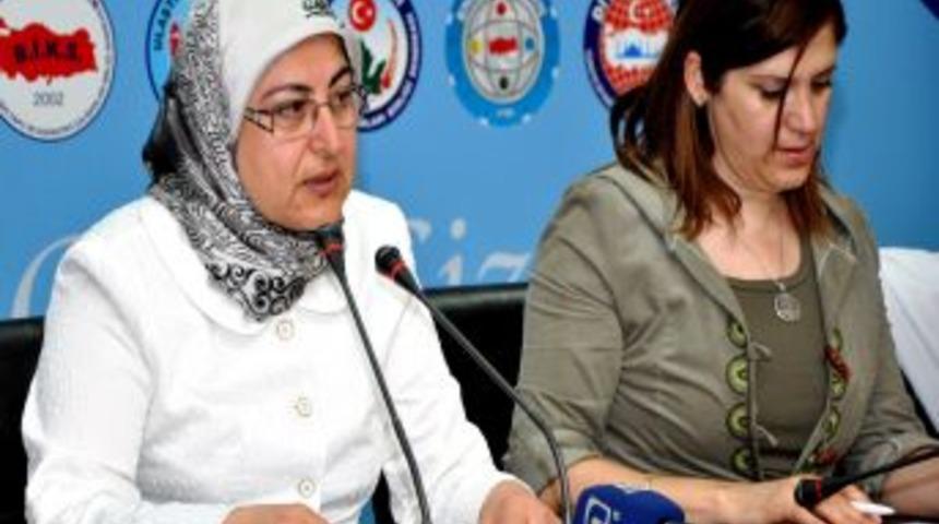 Memur-Sen Kadınlar Komisyonu Başkanı Arife Top&ccedil;uoğlu: