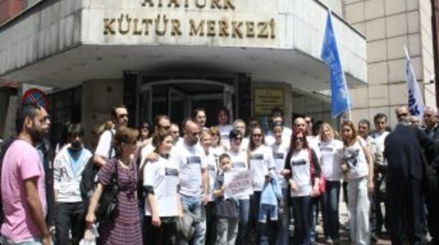 Tiyatroculardan, Devlet Tiyatrolarının &Ouml;zelleştirilmesine Tepki