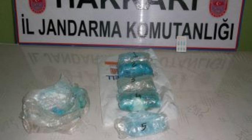 Hakkari&rsquo;de ka&ccedil;ak malzeme ele ge&ccedil;irildi