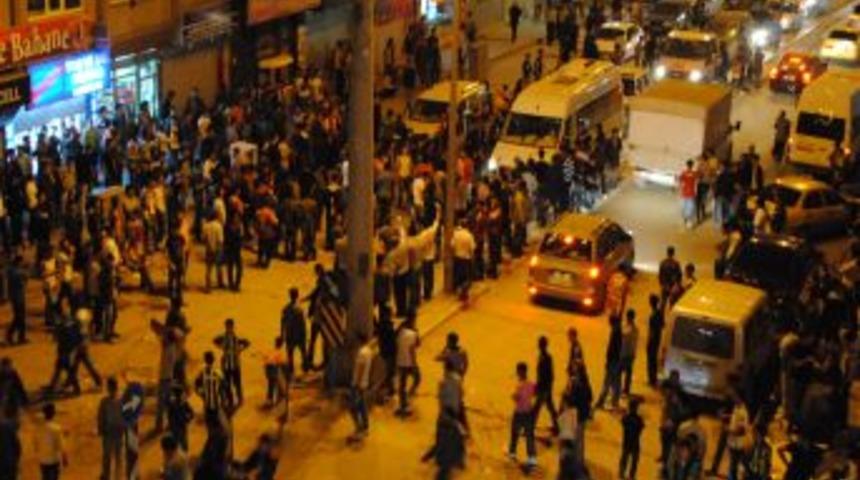 Hakkari'de taraftar sevinci