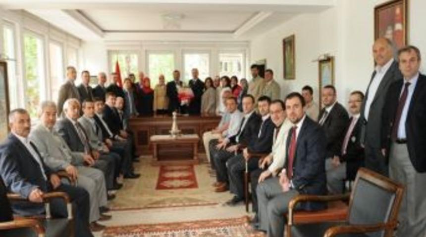 Ak Parti'den Vali Ve Belediye Başkanı'na Ziyaret