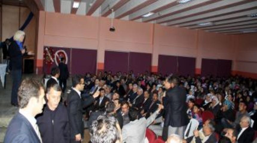 Banu Avar'a 'protesto' Şoku