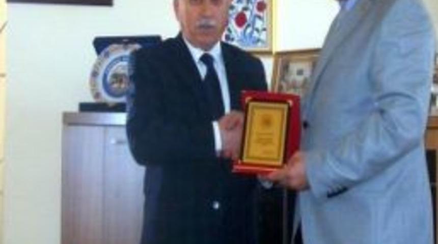 Gıda, Tarım Ve Hayvancılık İl M&uuml;d&uuml;r&uuml; Mevl&uuml;t G&uuml;m&uuml;ş Veda Ziyaretlerini S&uuml;rd&uuml;r&uuml;yor