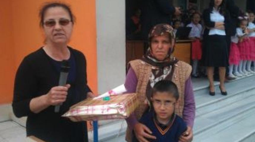 &Ccedil;atak İ&Ouml;O yılın annesini se&ccedil;ti