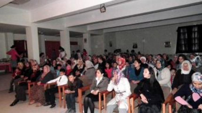 Miniklerden Anneler G&uuml;n&uuml; Kutlaması