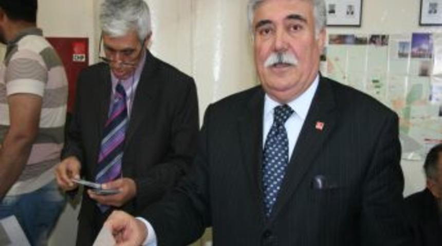 Chp Kilis İl Başkanlığı'na Yeniden Abidin Uslu Se&ccedil;ildi