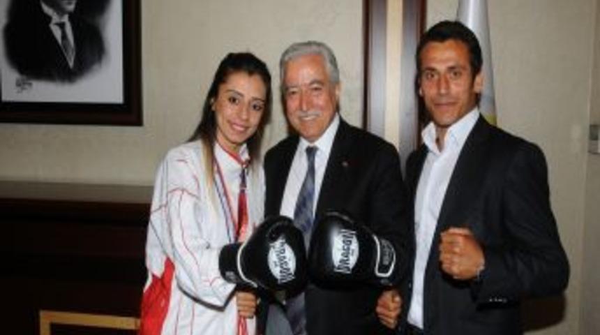 Avrupa Şampiyonu &Ouml;zlem Şan B&uuml;y&uuml;kşehir'de