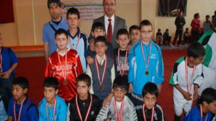 Karatay'da Lisanssız Sporcular &Ouml;d&uuml;llerine Kavuştu