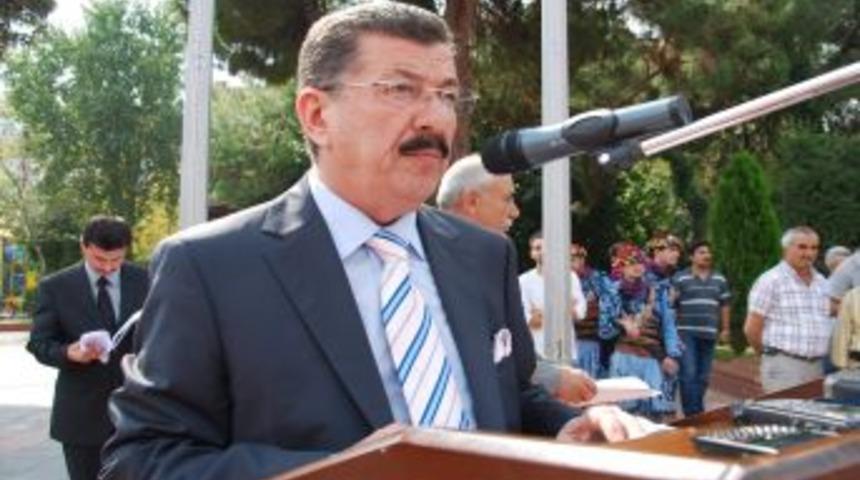 Aydın Esnaf Odaları Birliği Başkanı Akşit'in Anneler G&uuml;n&uuml; Mesajı