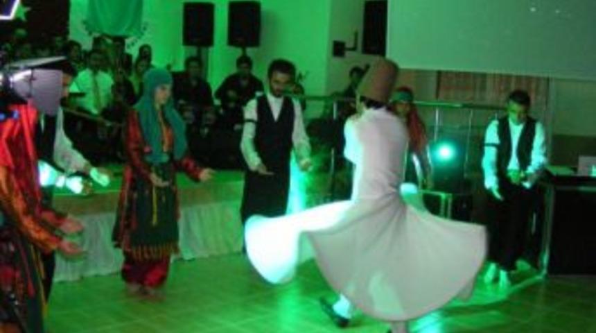 D&ouml;rtyol'da &Ccedil;anakkale ruhunu konserle yaşattılar