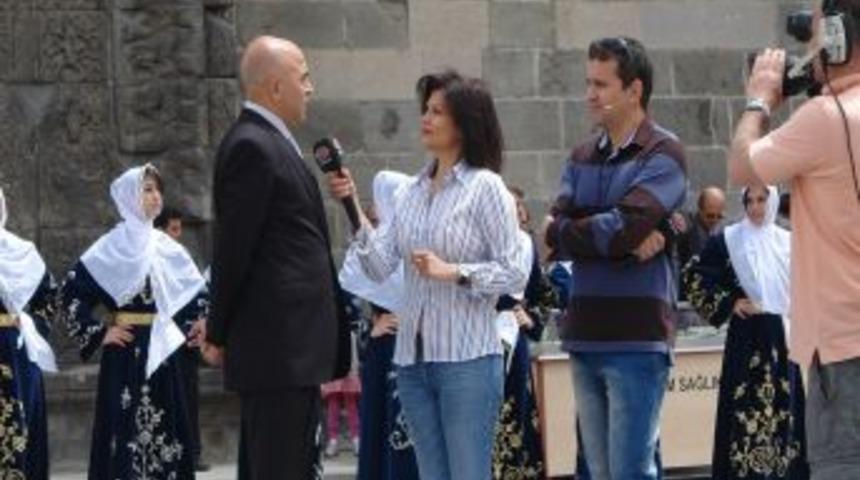 Yakutiye Kent Meydanı'nda Erzurum belgeseli &ccedil;ekildi