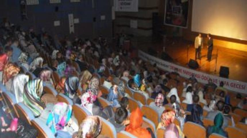 Yarışmada dereceye giren İHL &ouml;ğrencileri &ouml;d&uuml;llendirildi