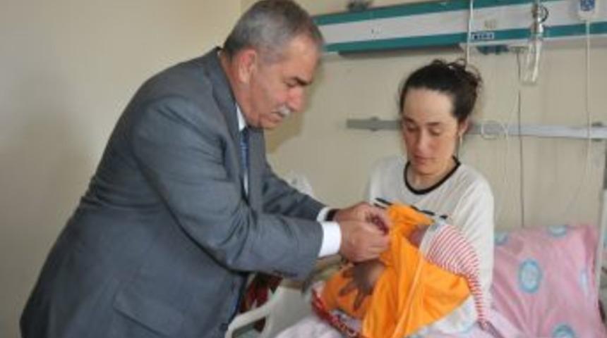 İlkadım Belediyesi'nden doğum yapan annelere s&uuml;rpriz