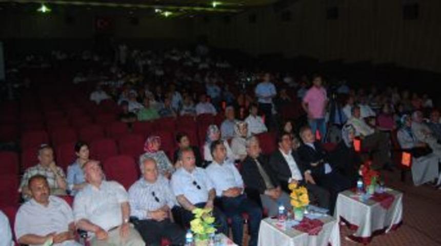 Kozan'da "mehmet Akif Ersoy İle Anlaşabilmek"konferansı