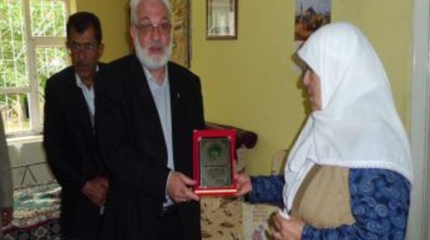 Anneler G&uuml;n&uuml;