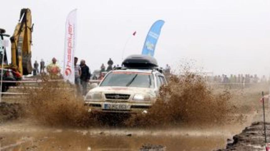 Samsun'da Off - Road Yarışları Nefes Kesti