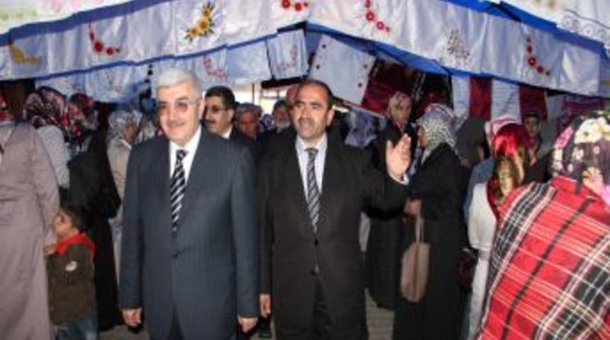 Oltu Halitpaşa Kız &Ouml;ğrenci Yurdundan Kermes