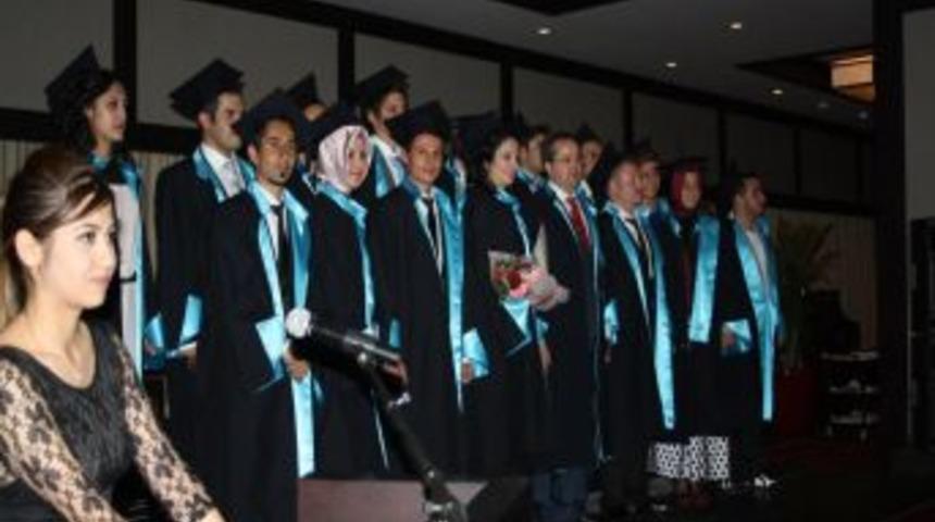 Su &Uuml;r&uuml;nleri Fak&uuml;ltesi İlk Mezunlarını Verdi