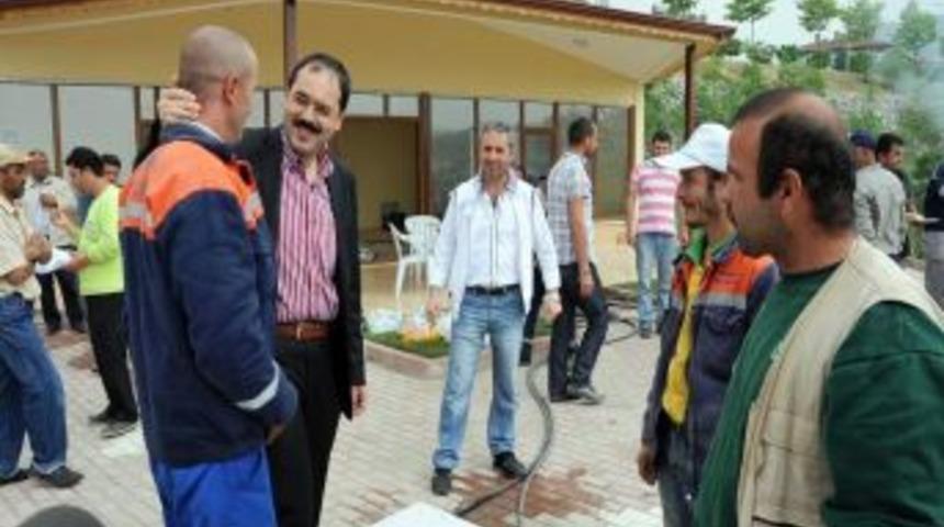 Başkan Ayaz, Hafta Sonu Parkları Dolaştı