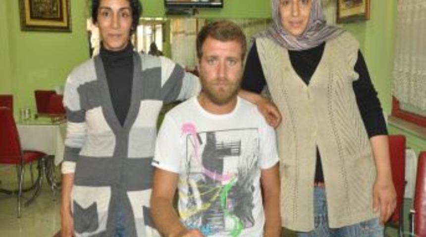 Survivor G&ouml;n&uuml;ll&uuml;s&uuml; Serhat Kocaeli'Nde