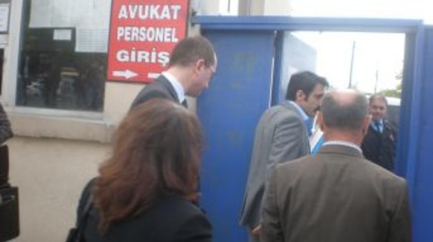 Engin &Ccedil;eber&rsquo;In Koğuşunda Keşif Yapılıyor