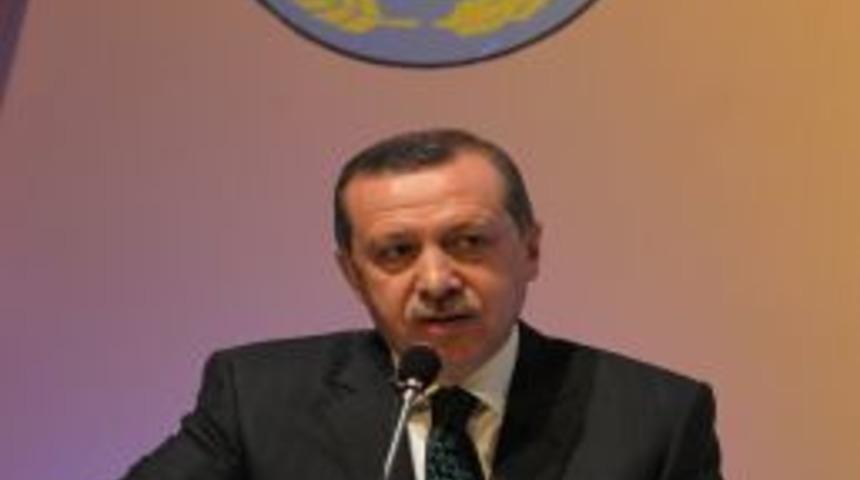 Erdoğan Ve Kılıçdaroğlu'Nun Süt Polemiği Çiftçiler Günü'Nde De Devam Etti