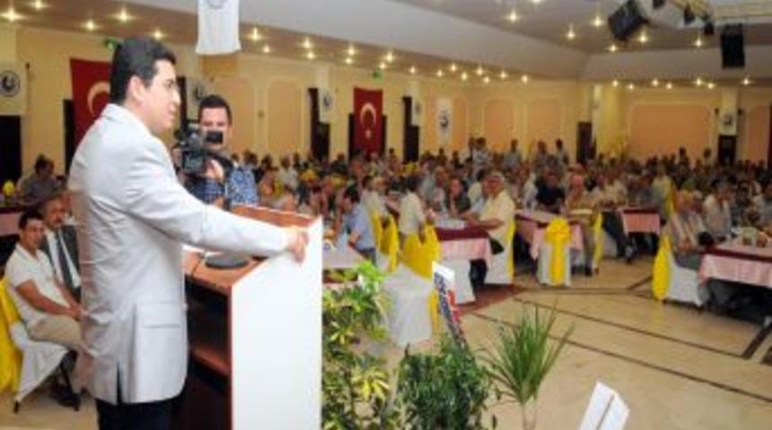 T&uuml;t&uuml;nc&uuml; Akdeniz Sanayi Sitesi Kooperatifi Toplantısına Katıldı