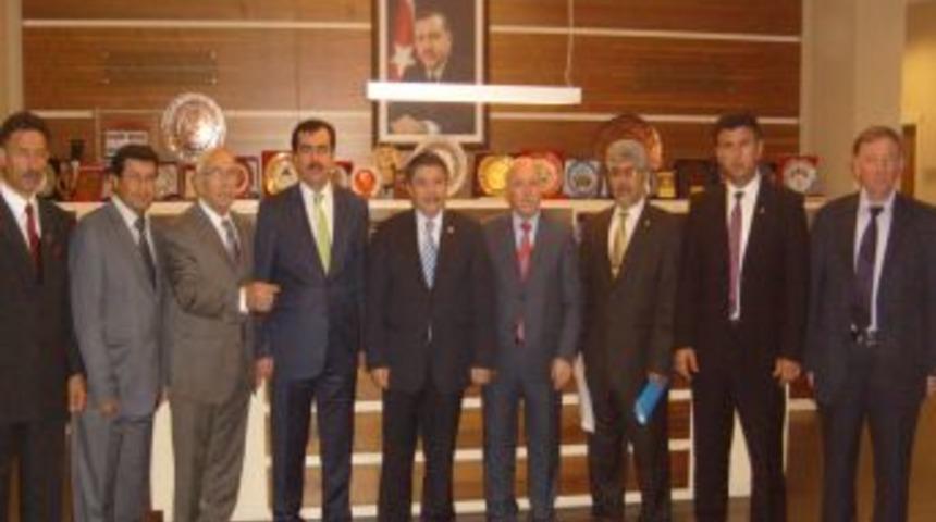 Bağarası İl&ccedil;e Olma İsteğini Ankara'ya İletecek