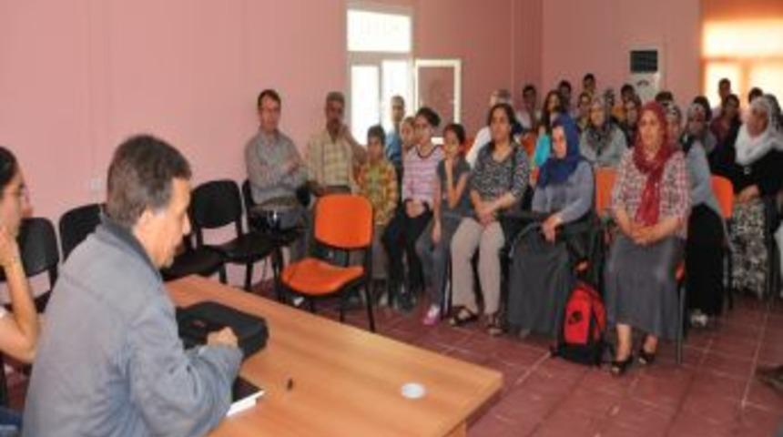 Kayapınar Belediyesi'nden Anadil Semineri