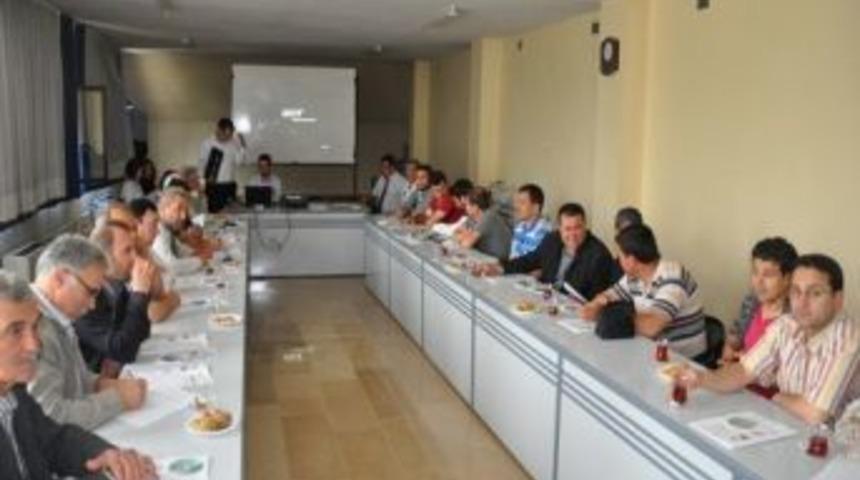 Hal Esnafına Seminer Verildi